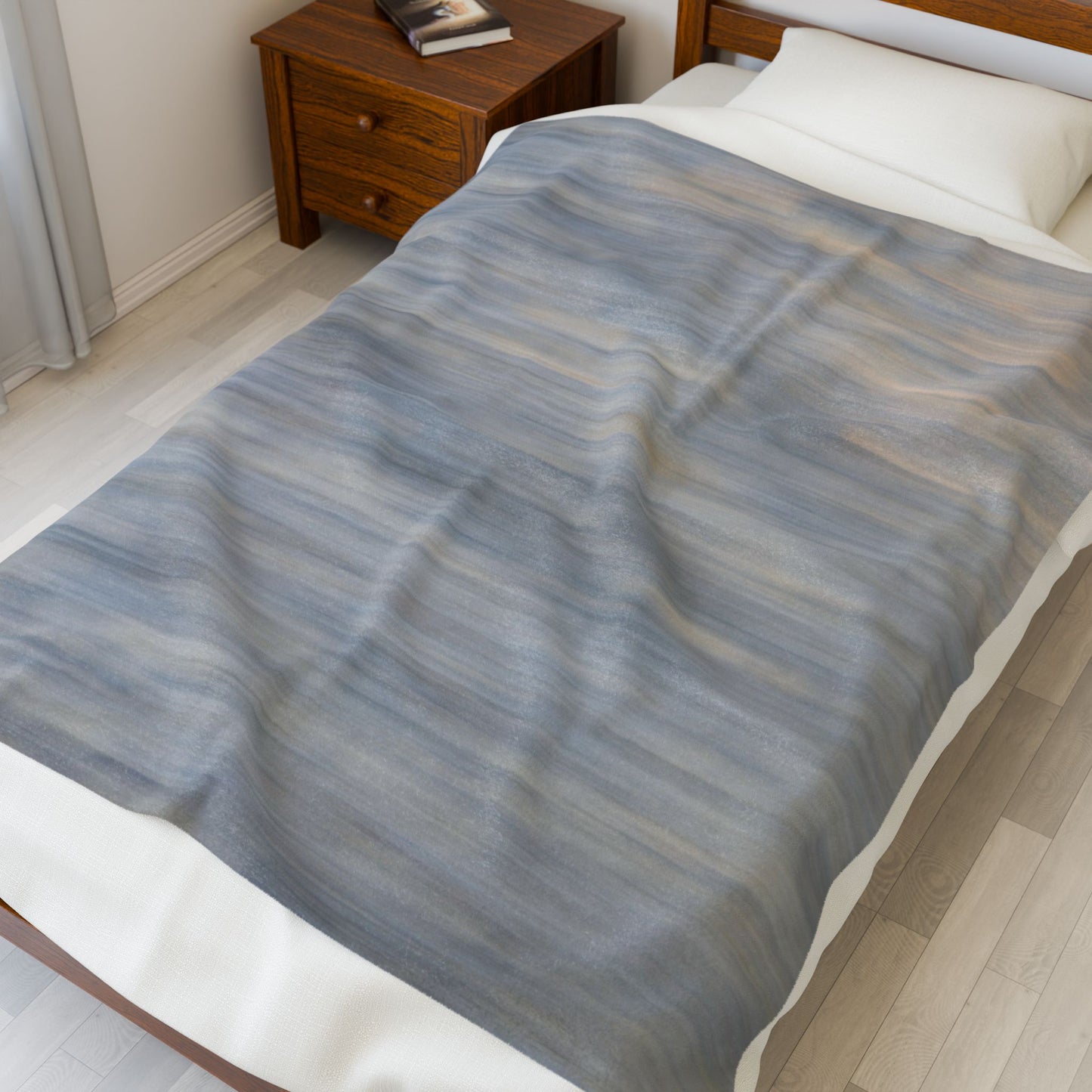 Cozy Velveteen Plush Blanket - Soft Textured Throw for Relaxation & Comfort