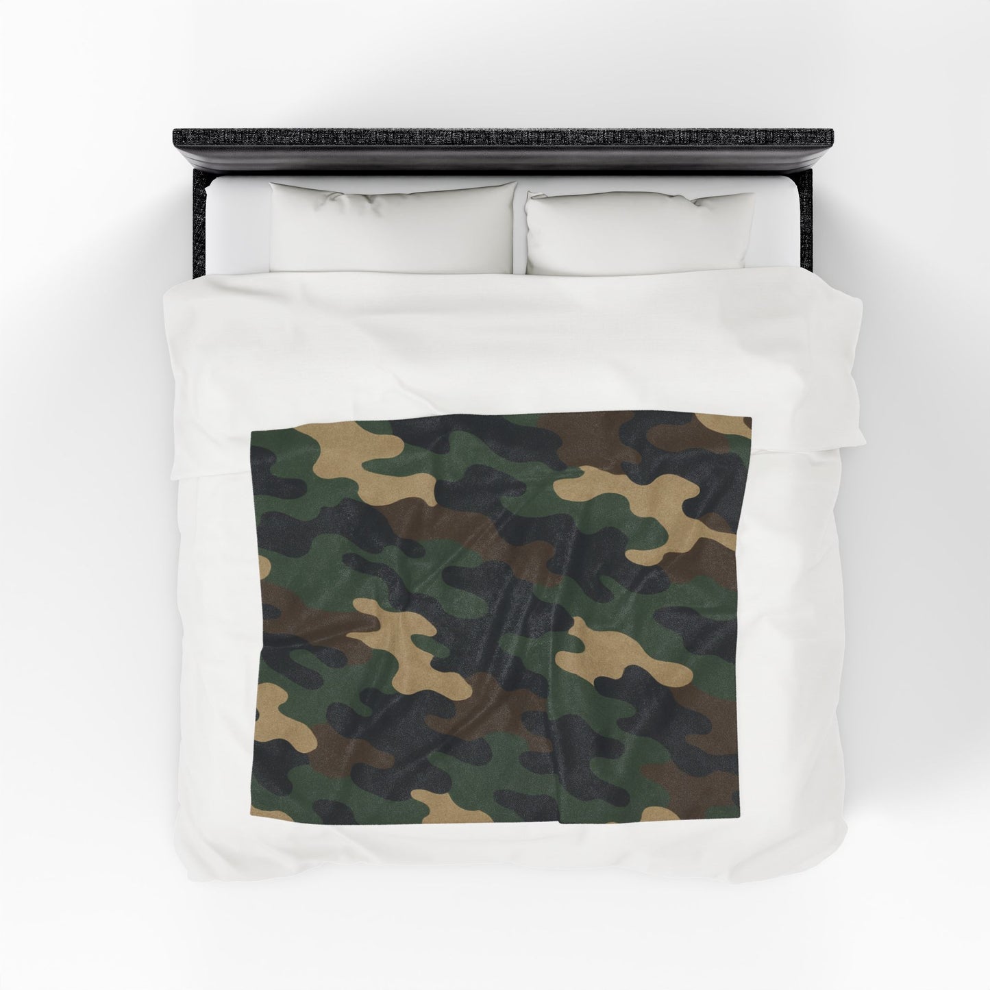 Cozy Camouflage Velveteen Plush Blanket | Ideal for Campouts, Living Room Decor, Gift for Him, Outdoor Adventures, Soft Throw