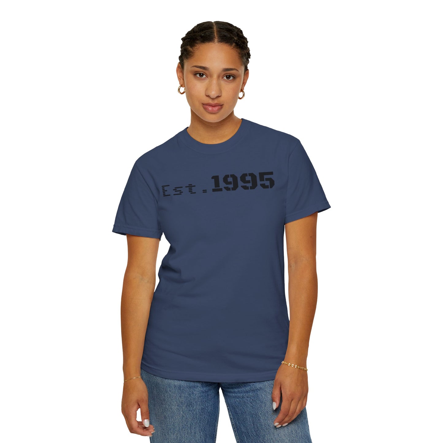 Vintage Est. 1995 T-Shirt, Retro Unisex Tee, Perfect Gift for Birthdays, Casual Wear, Nostalgic Apparel