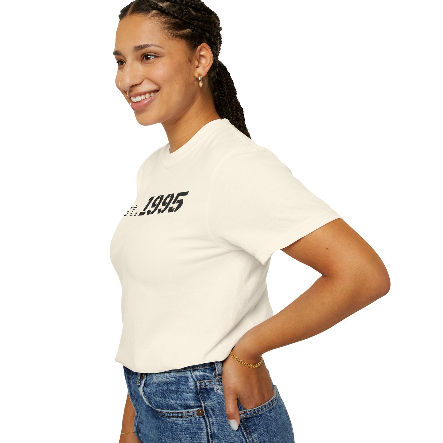 Vintage Est. 1995 T-Shirt, Retro Unisex Tee, Perfect Gift for Birthdays, Casual Wear, Nostalgic Apparel