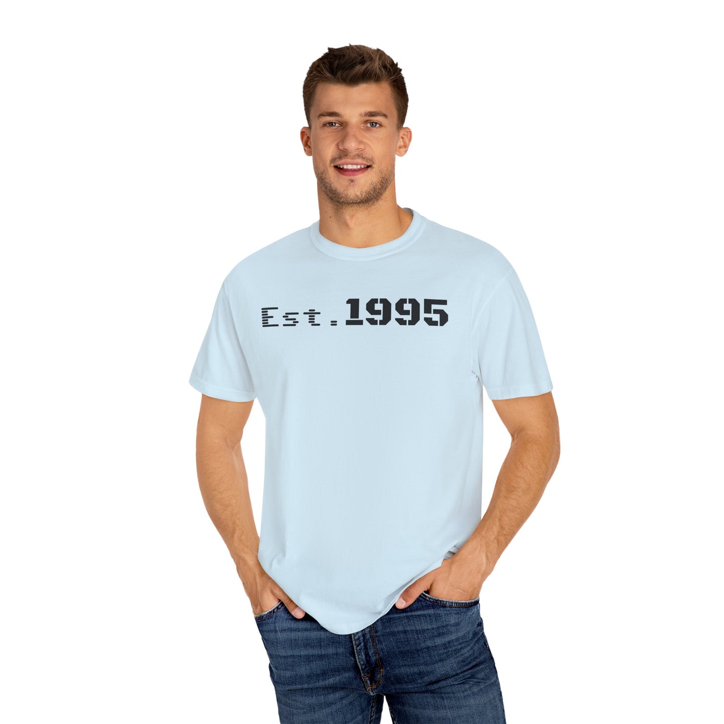 Vintage Est. 1995 T-Shirt, Retro Unisex Tee, Perfect Gift for Birthdays, Casual Wear, Nostalgic Apparel