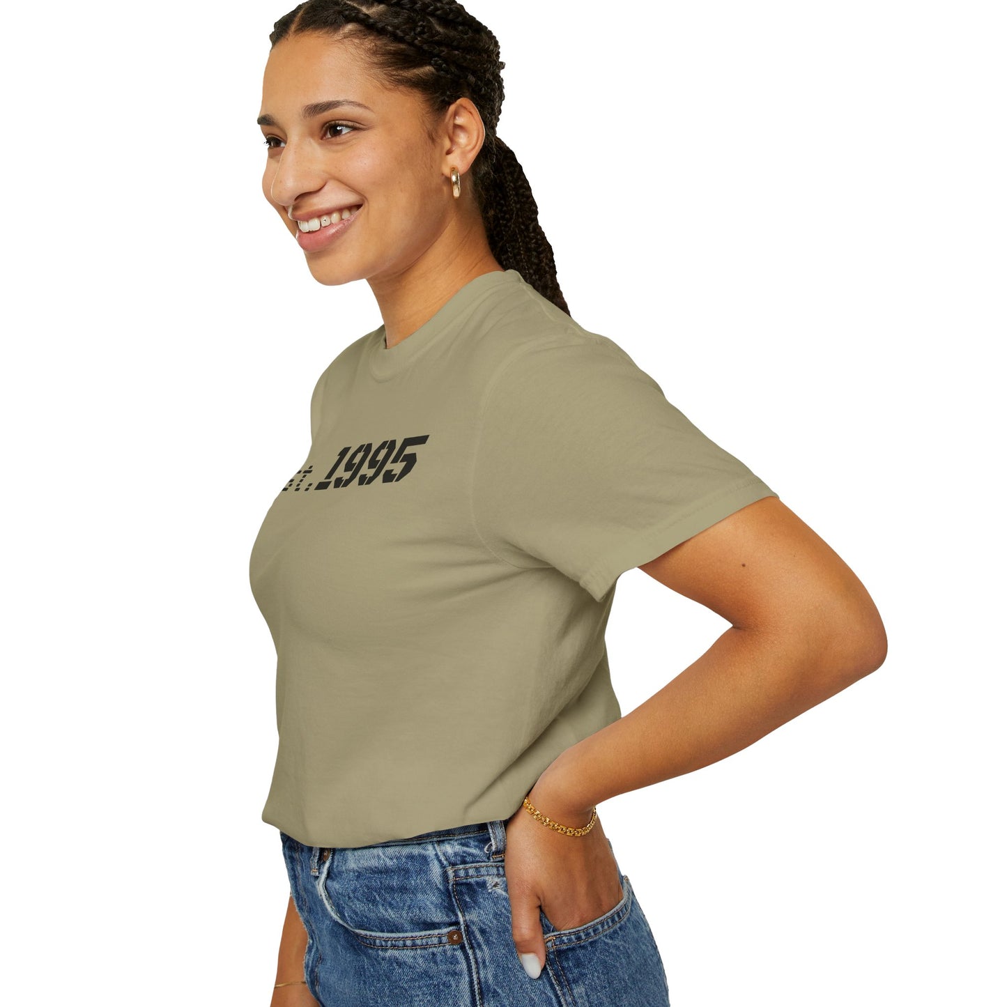Vintage Est. 1995 T-Shirt, Retro Unisex Tee, Perfect Gift for Birthdays, Casual Wear, Nostalgic Apparel