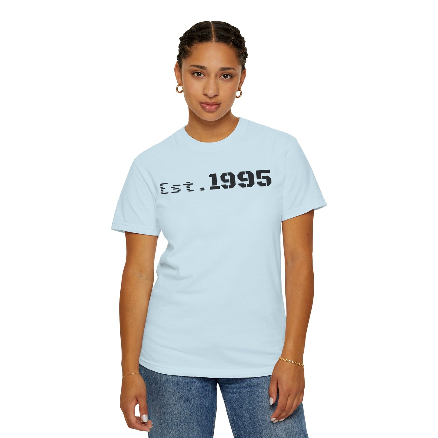 Vintage Est. 1995 T-Shirt, Retro Unisex Tee, Perfect Gift for Birthdays, Casual Wear, Nostalgic Apparel