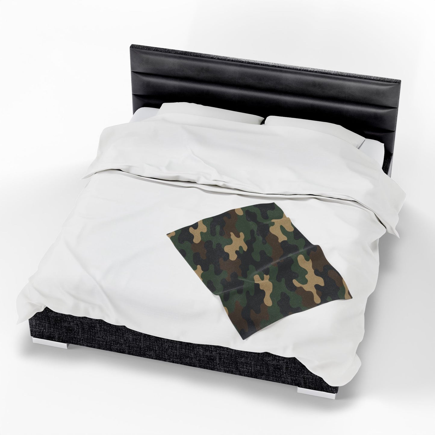 Cozy Camouflage Velveteen Plush Blanket | Ideal for Campouts, Living Room Decor, Gift for Him, Outdoor Adventures, Soft Throw