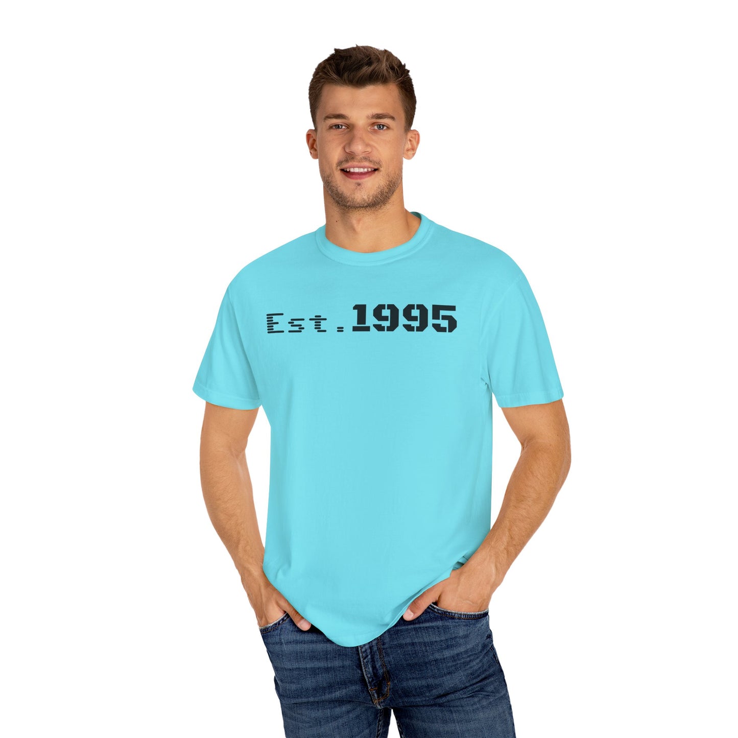 Vintage Est. 1995 T-Shirt, Retro Unisex Tee, Perfect Gift for Birthdays, Casual Wear, Nostalgic Apparel