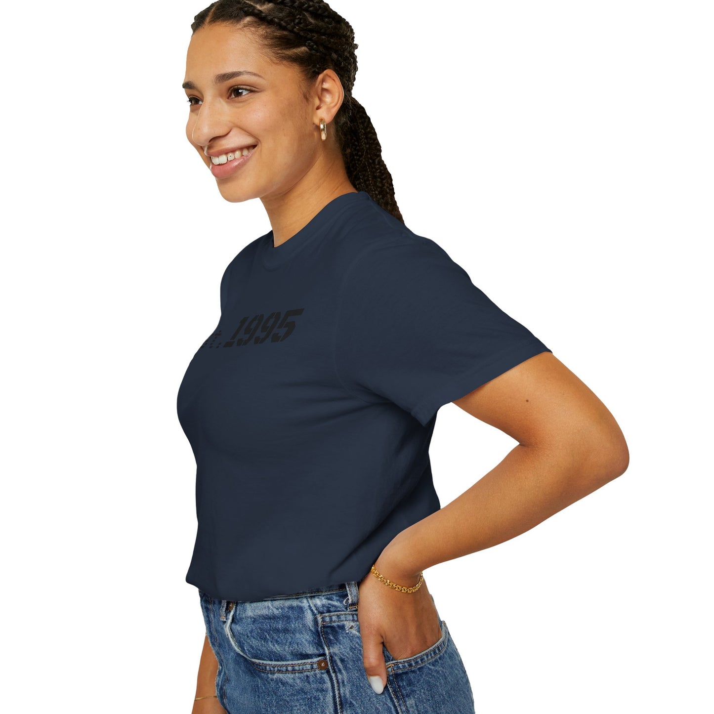 Vintage Est. 1995 T-Shirt, Retro Unisex Tee, Perfect Gift for Birthdays, Casual Wear, Nostalgic Apparel
