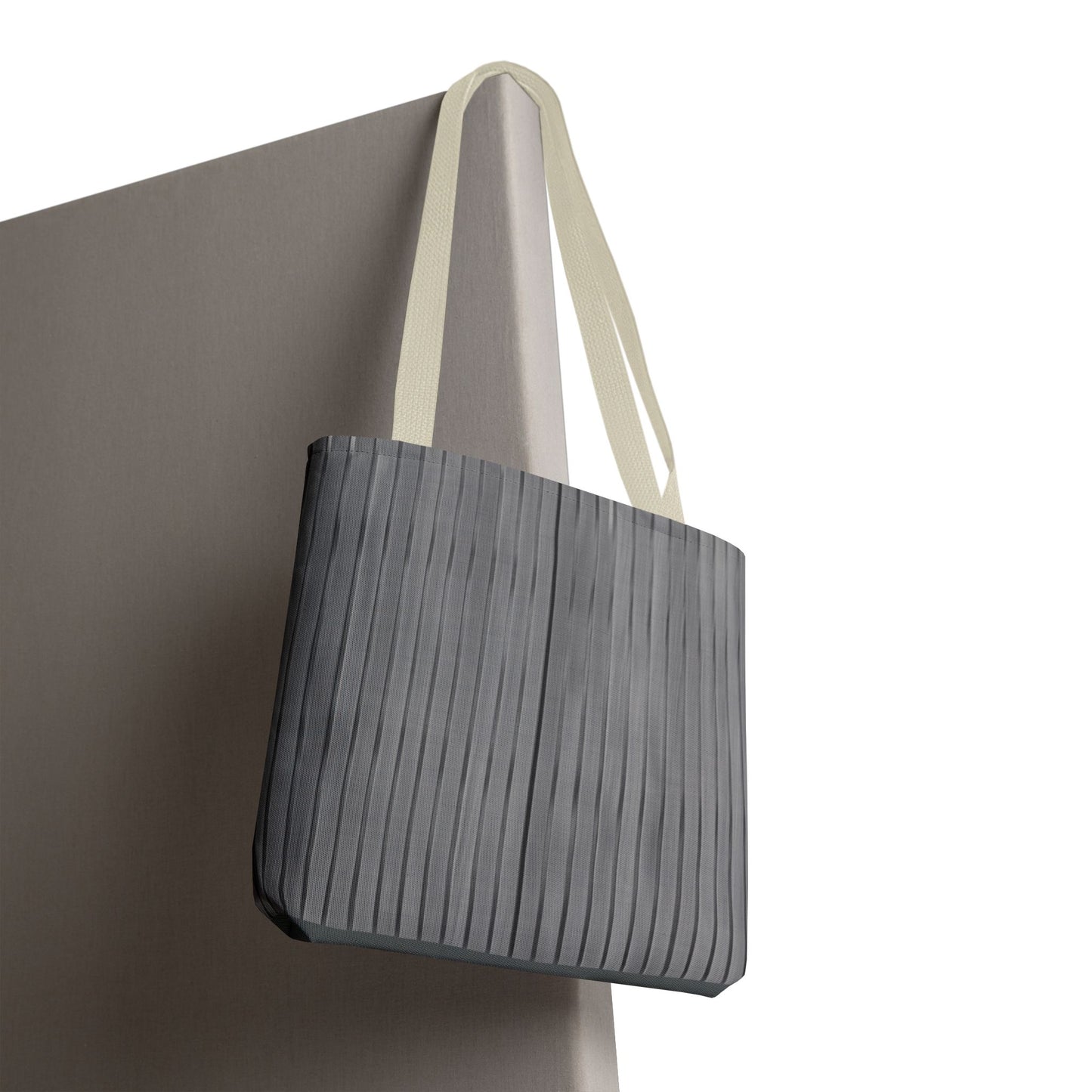 Stylish Gray Striped Tote Bag for Everyday Use