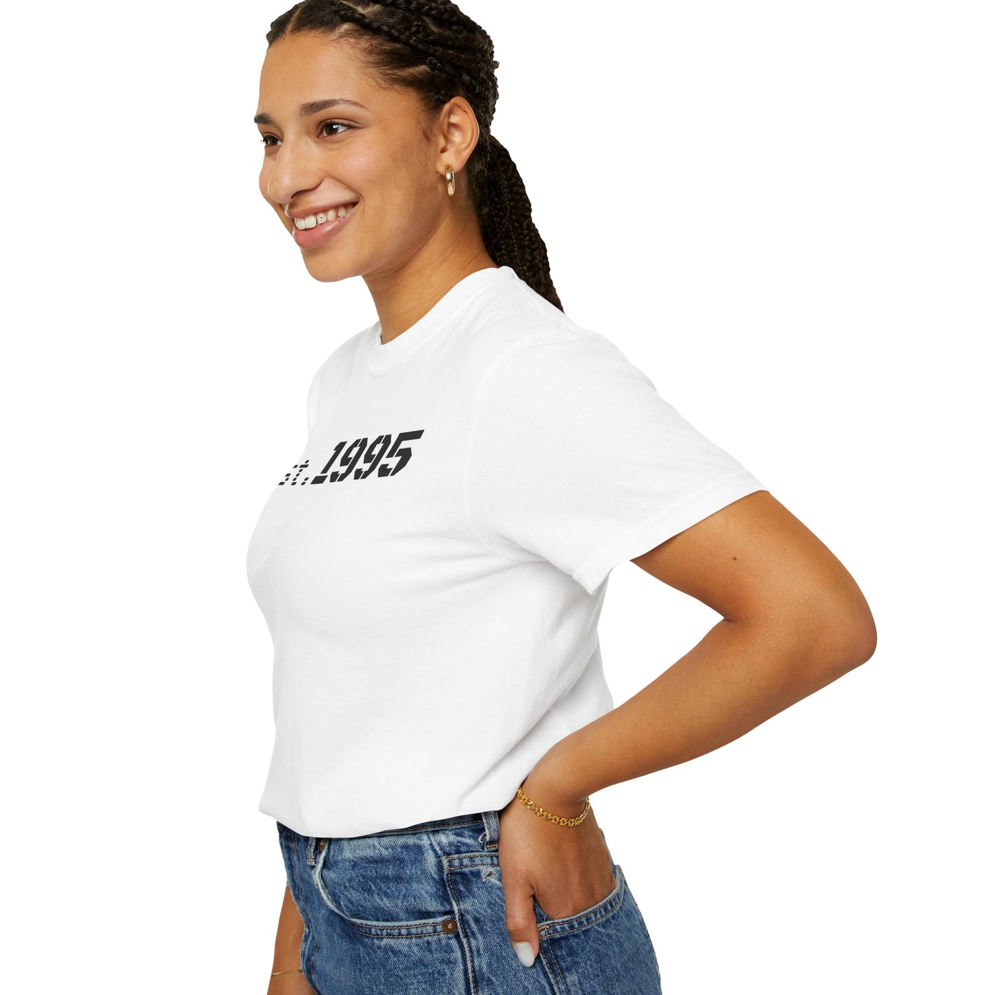 Vintage Est. 1995 T-Shirt, Retro Unisex Tee, Perfect Gift for Birthdays, Casual Wear, Nostalgic Apparel