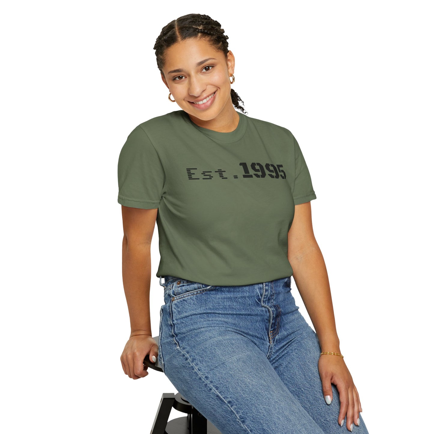 Vintage Est. 1995 T-Shirt, Retro Unisex Tee, Perfect Gift for Birthdays, Casual Wear, Nostalgic Apparel