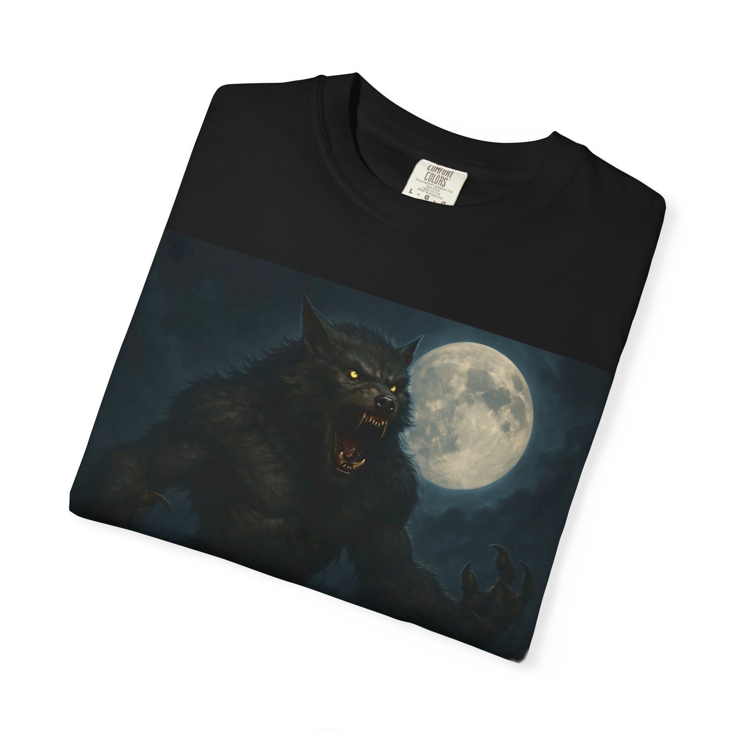 Moonlit Werewolf T-shirt, Unisex Horror Tee, Halloween Gift, Gothic Apparel, Graphic Tee, Nighttime Fantasy Wear