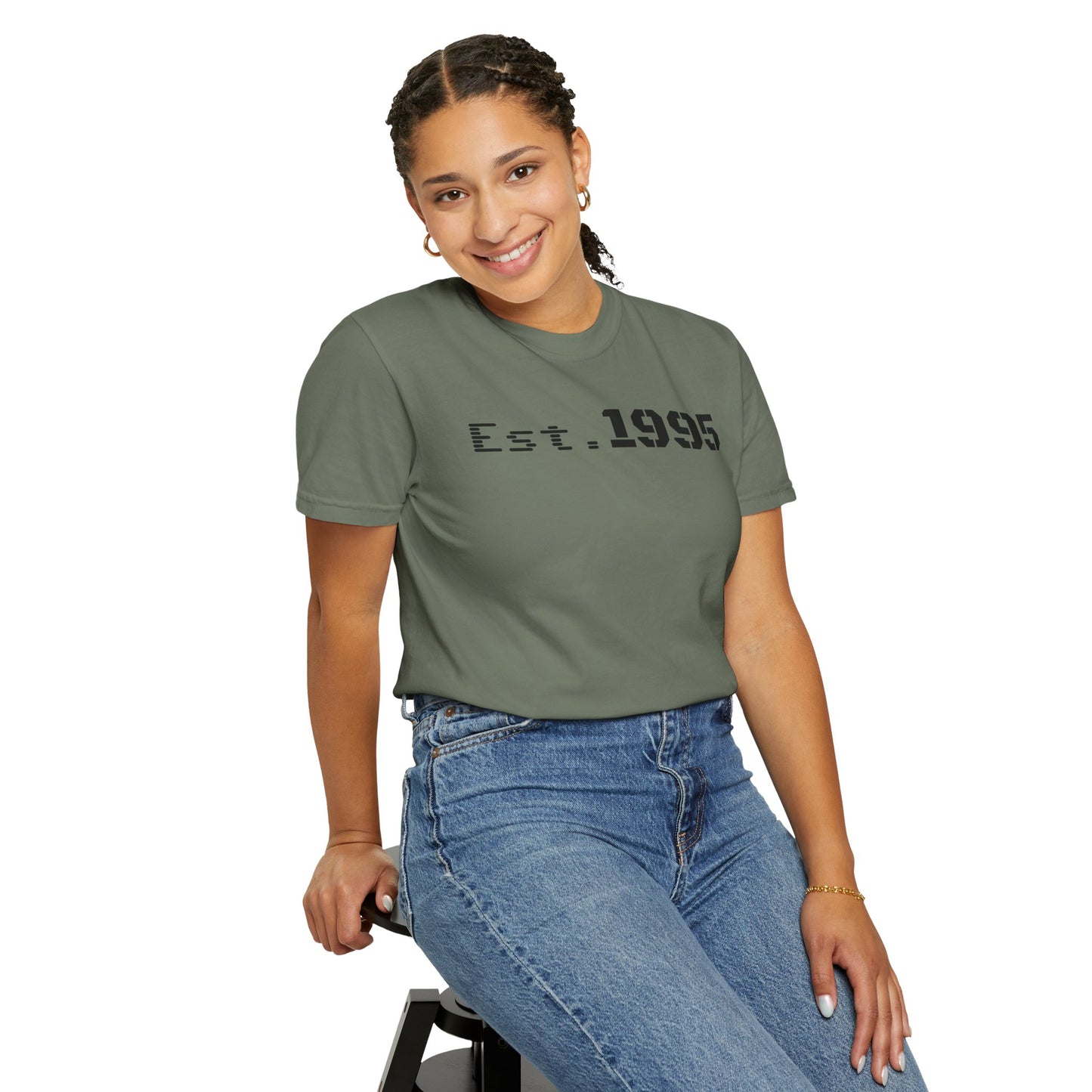 Vintage Est. 1995 T-Shirt, Retro Unisex Tee, Perfect Gift for Birthdays, Casual Wear, Nostalgic Apparel