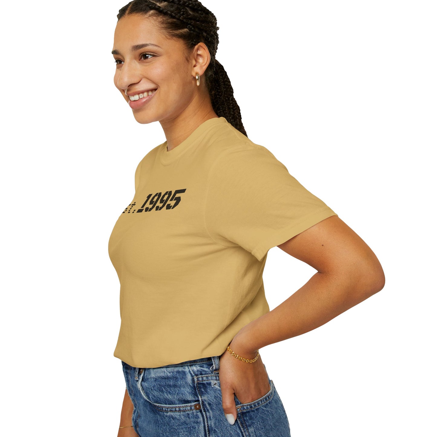 Vintage Est. 1995 T-Shirt, Retro Unisex Tee, Perfect Gift for Birthdays, Casual Wear, Nostalgic Apparel