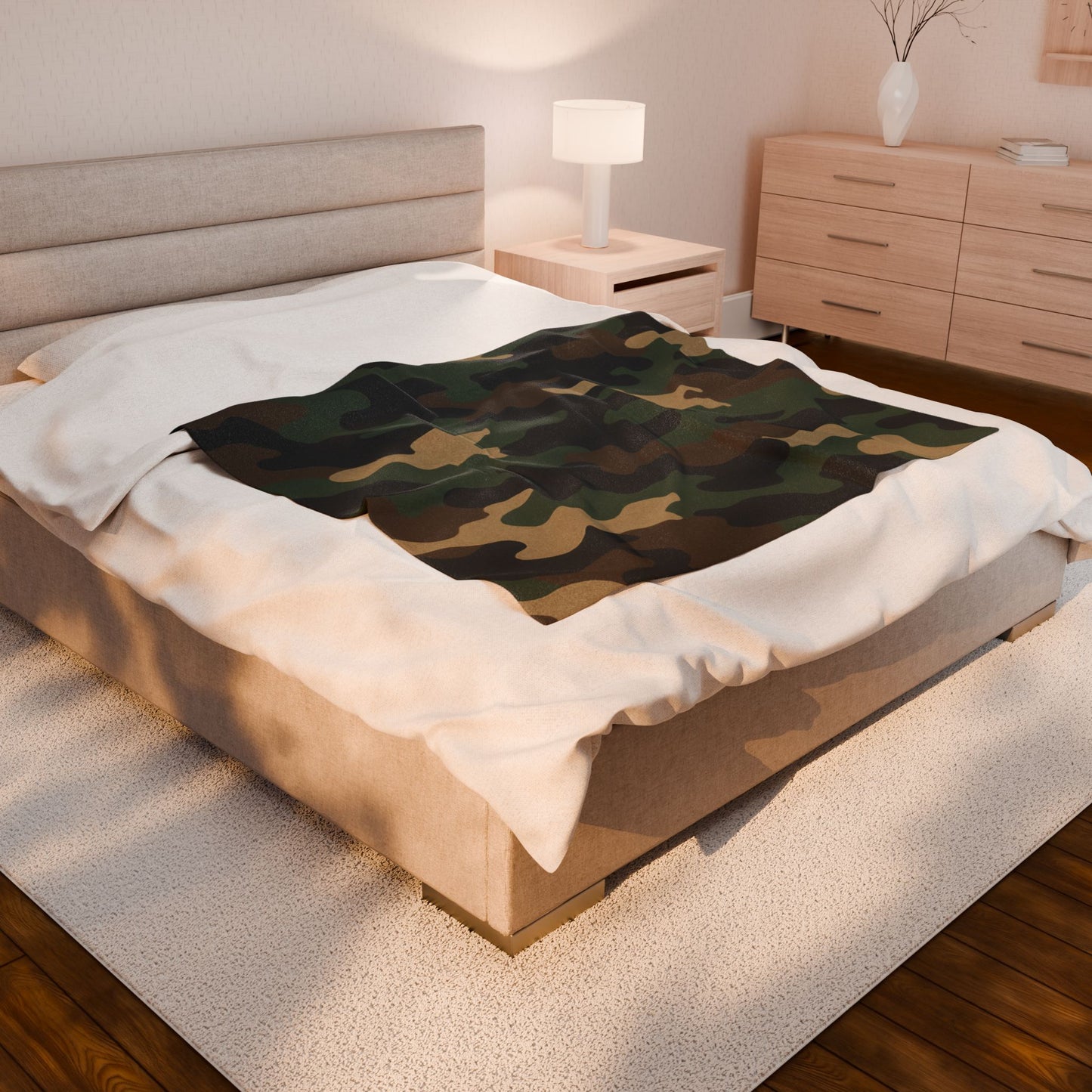 Cozy Camouflage Velveteen Plush Blanket | Ideal for Campouts, Living Room Decor, Gift for Him, Outdoor Adventures, Soft Throw