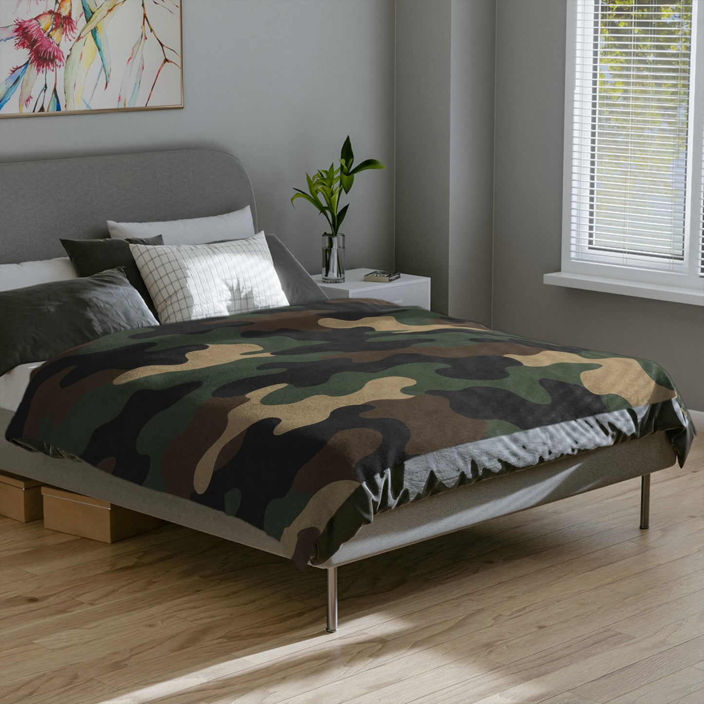 Cozy Camo Velveteen Microfiber Blanket - Soft, Warm, Perfect for Camping, Outdoors, Military Theme, Home Decor, Gift Idea