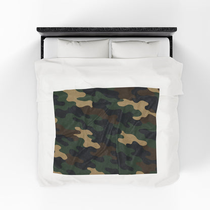 Cozy Camouflage Velveteen Plush Blanket | Ideal for Campouts, Living Room Decor, Gift for Him, Outdoor Adventures, Soft Throw