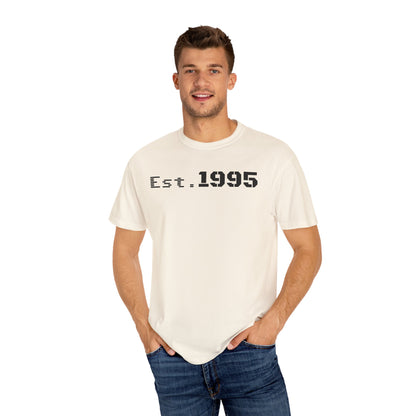 Vintage Est. 1995 T-Shirt, Retro Unisex Tee, Perfect Gift for Birthdays, Casual Wear, Nostalgic Apparel