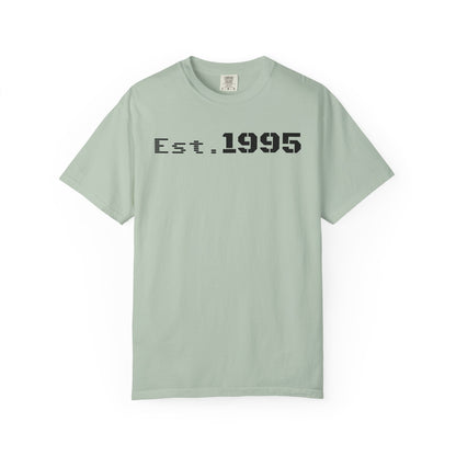 Vintage Est. 1995 T-Shirt, Retro Unisex Tee, Perfect Gift for Birthdays, Casual Wear, Nostalgic Apparel