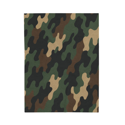 Cozy Camouflage Velveteen Plush Blanket | Ideal for Campouts, Living Room Decor, Gift for Him, Outdoor Adventures, Soft Throw