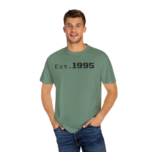 Vintage Est. 1995 T-Shirt, Retro Unisex Tee, Perfect Gift for Birthdays, Casual Wear, Nostalgic Apparel - product image