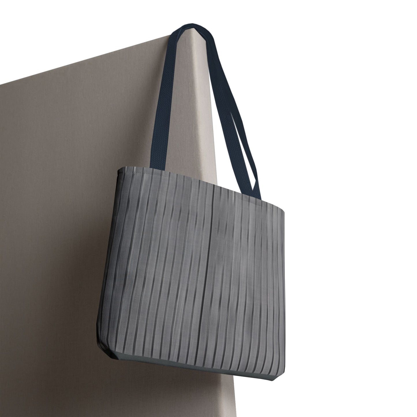 Stylish Gray Striped Tote Bag for Everyday Use
