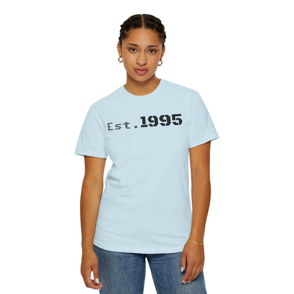 Vintage Est. 1995 T-Shirt, Retro Unisex Tee, Perfect Gift for Birthdays, Casual Wear, Nostalgic Apparel