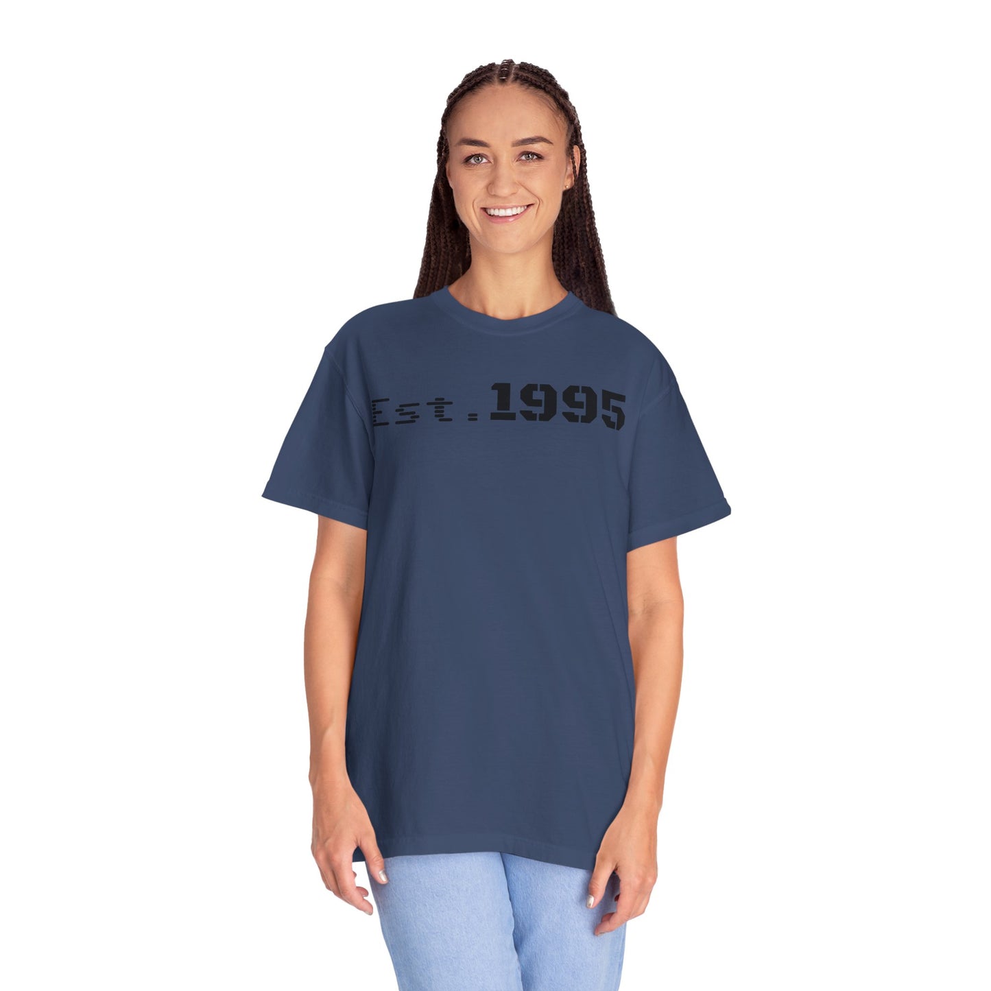 Vintage Est. 1995 T-Shirt, Retro Unisex Tee, Perfect Gift for Birthdays, Casual Wear, Nostalgic Apparel