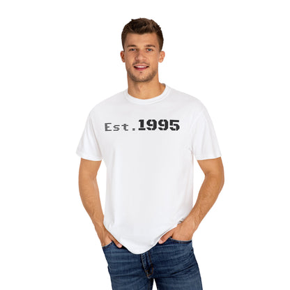 Vintage Est. 1995 T-Shirt, Retro Unisex Tee, Perfect Gift for Birthdays, Casual Wear, Nostalgic Apparel
