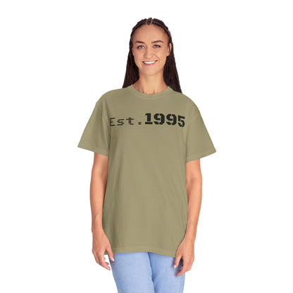 Vintage Est. 1995 T-Shirt, Retro Unisex Tee, Perfect Gift for Birthdays, Casual Wear, Nostalgic Apparel